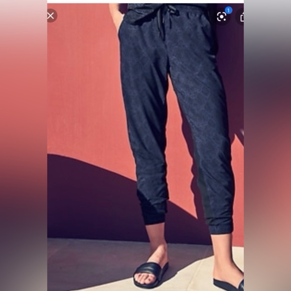 Athleta Black Tapered Jogger Pants